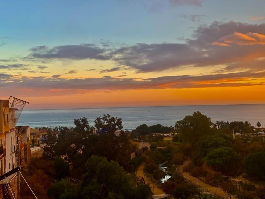 Preciosa Casa En Vilajoyosa Con Vistas Al Mar En Las Casas Colgantes Del Casco Antiguo La Vila Joiosa Extérieur photo